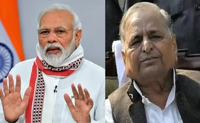 PM Modi Enquires About Mulayam Singh Yadav Health - Sakshi