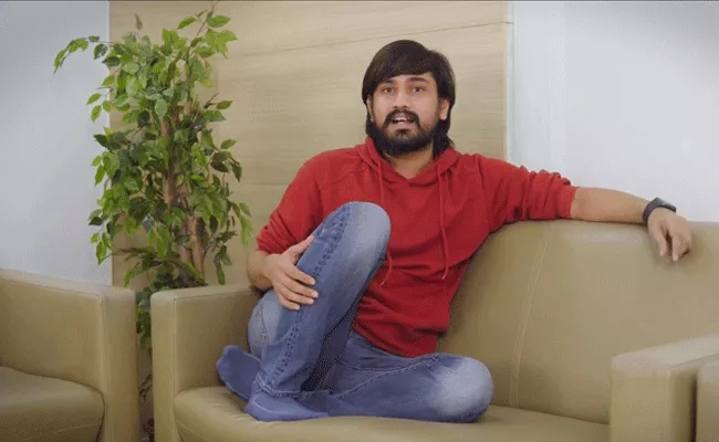 Young Hero Raj Tarun Shares A Video In Socila Media Goes Viral - Sakshi