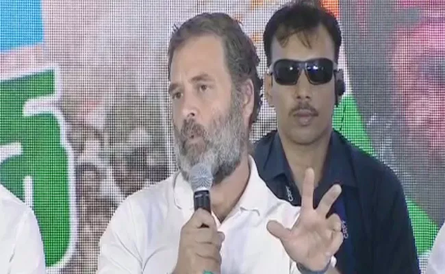 Bharat Jodo Yatra: Rahul Gandhi Comments On TRS KCR Modi At Ranga Reddy - Sakshi