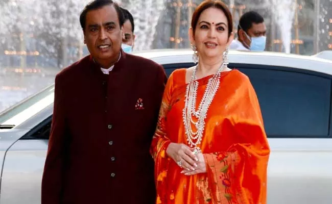 Mukesh Ambani Open Family Office In Singapore Manager Hired Report - Sakshi