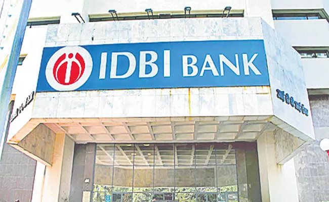 Govt invites bids for IDBI Bank privatisation - Sakshi