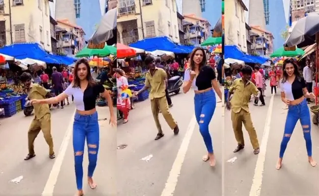 Woman Dance On Street In Viral Video, Auto Driver Joins Her - Sakshi