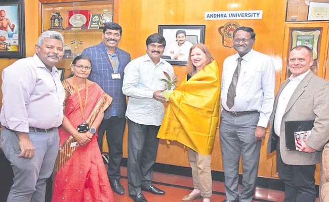 American Consul General Jennifer Larson Praises Andhra Pradesh Govt - Sakshi