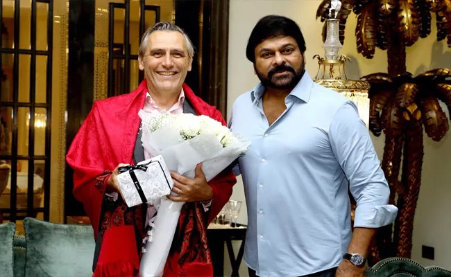 Chiranjeevi Meets British Deputy High Commissioner  Gareth Wynn Owen - Sakshi