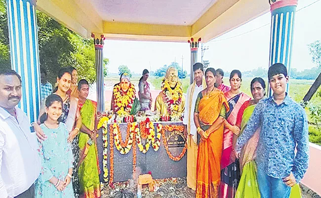 Son built a temple for his parents at Nellore District Andhra Pradesh - Sakshi