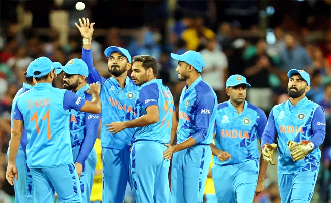 WC 2022 Ind Vs Eng: Reasons Behind Team India Failure In ICC Tourney - Sakshi