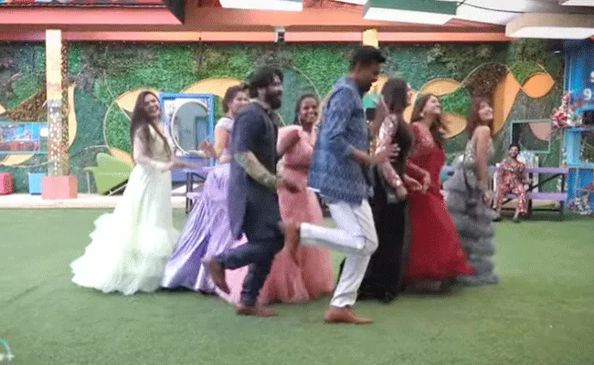 Bigg Boss 6 Telugu: Adi Reddy Dance on Jai Balayya Song - Sakshi