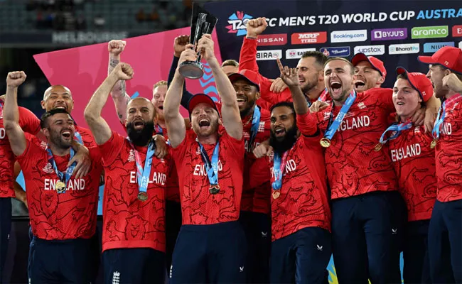 Jos Buttler Ask-Adil Rashid-Moeen Ali To Leave Celebrations Midway Viral - Sakshi