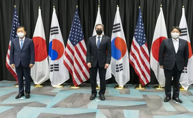 USA, Japan, South Korea vow unified response to North Korea threat - Sakshi