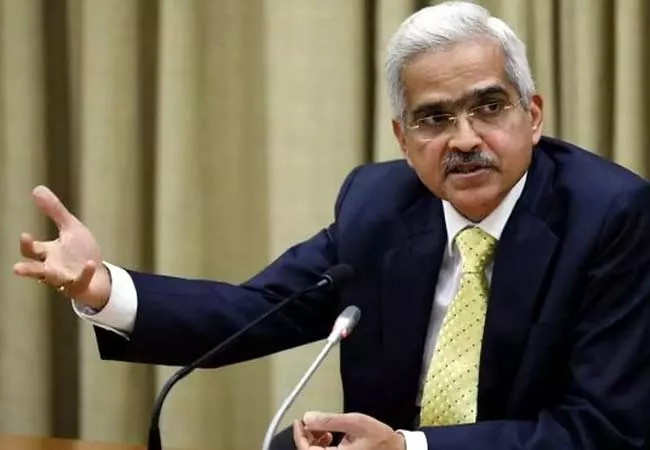 Rbi Governor Shaktikanta Das To Meet Ceos Of Bank - Sakshi