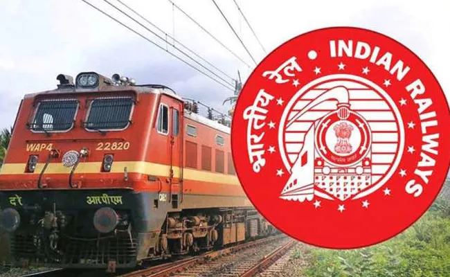 Indian Railways Field Staff To Get Rs 2500-4000 Salary Hike - Sakshi