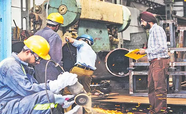 Msme Of 43 Pc Wont Reach Pre Covid Margins This Fiscal: Crisil - Sakshi