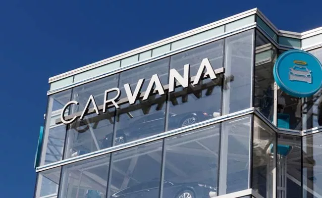 Carvana cuts 1500 jobs on slowing used car demand - Sakshi