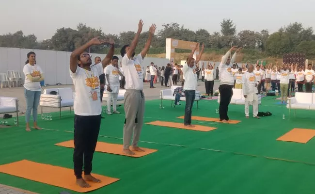 TS High Court Judge Venugopal Participated In Yogathon Program - Sakshi