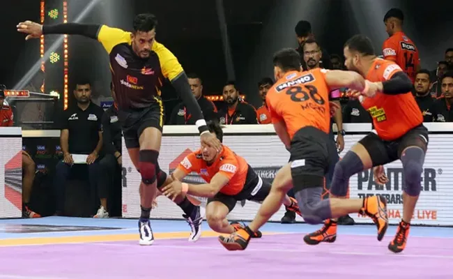 Pro Kabaddi 2022: Telugu Titans Defeat U Mumba - Sakshi