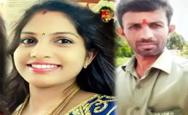 Husband killed wife Dowry Harassment in Doddaballapur - Sakshi