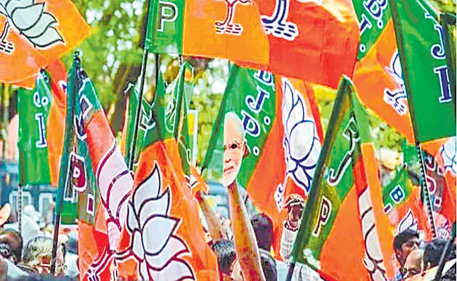 BJP Speed Up On TRS For Assembly elections Telangana - Sakshi