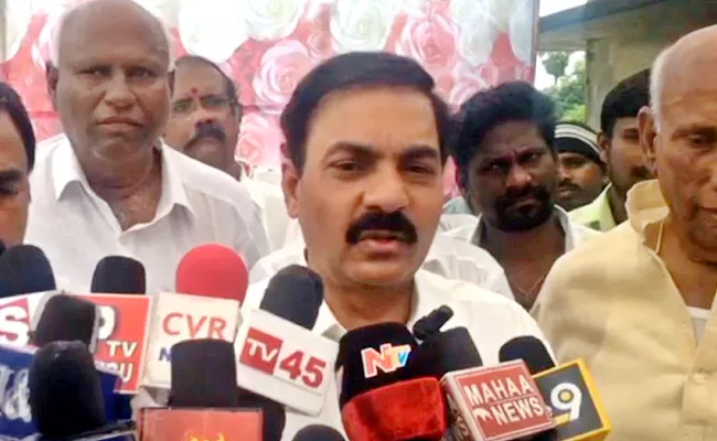 Kakani Govardhan Reddy Says Accept The High Court Verdict - Sakshi