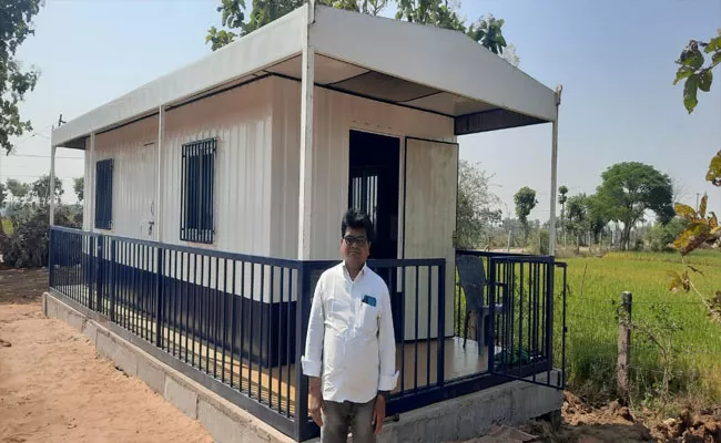 Farmer Arrange Readymade House In His Farm At Adilabad - Sakshi