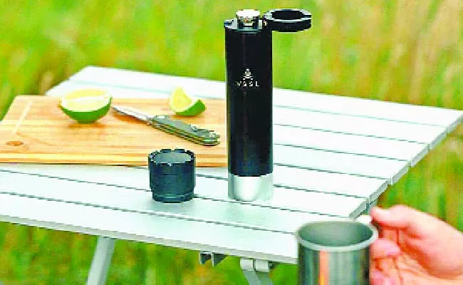 American Company Launches Thermos Flasks With Music Player - Sakshi