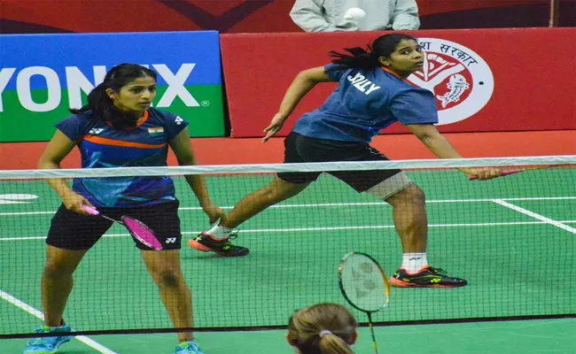 Pullela Gayatri, Treesa Jolly Pair Enters Top 20 In BWF Rankings - Sakshi