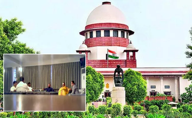 TRS MLAs Purchasing: Supreme Court Serious On HC Over Different Judgement - Sakshi