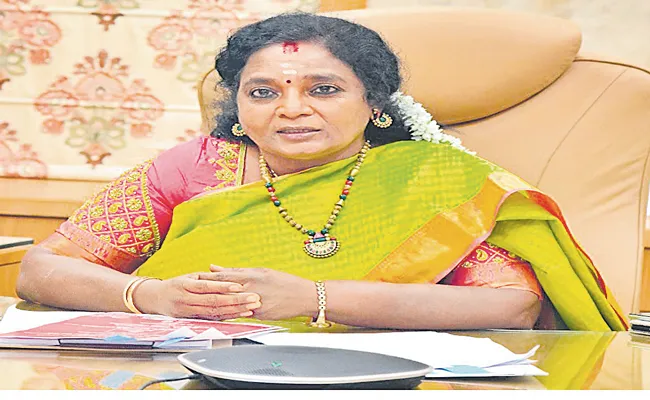 Governor Tamilisai Soundararajan Met With Advisors At Raj Bhavan - Sakshi