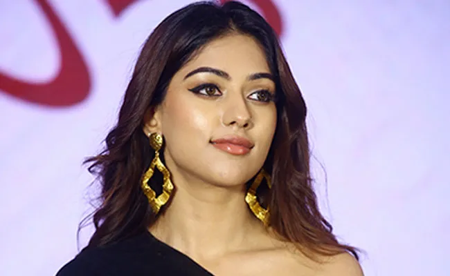 Anu Emmanuel Interesting Comments on Allu Sirish in Press Meet - Sakshi