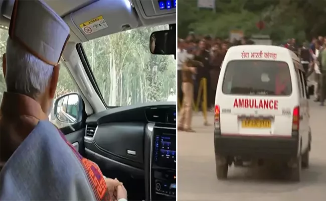 Watch PM Modi Convoy Stops Give Way To Ambulance In Himachal Pradesh - Sakshi