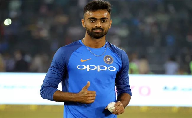 Jaydev Unadkat Shine As Saurashtra Defeat Karnataka To Enter Vijay Hazare Trophy Final - Sakshi