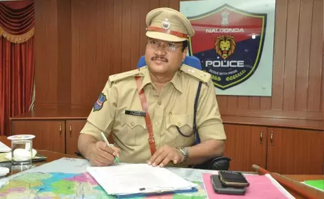 Hyderabad Traffic Chief AV Ranganath Tansferred As Warangal CP - Sakshi