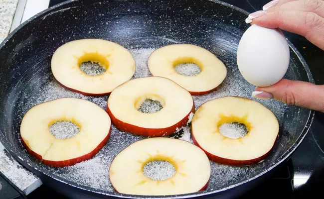 Recipes In Telugu: How To Prepare Apple Egg Rings - Sakshi