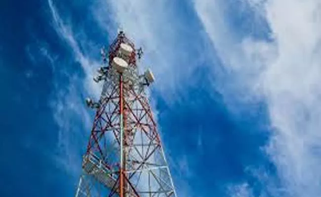 4G  and Data usage set to boost telcos revenues in Q3 - Sakshi