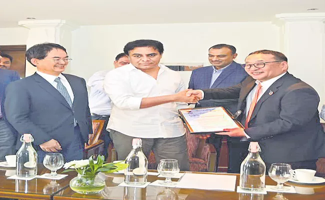 Daifuku To Invest 450 Crore In Telangana: KTR - Sakshi