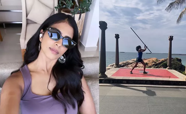 Malavika Mohanan Trains For Silambam For Pa Ranjith And Vikram Movie - Sakshi