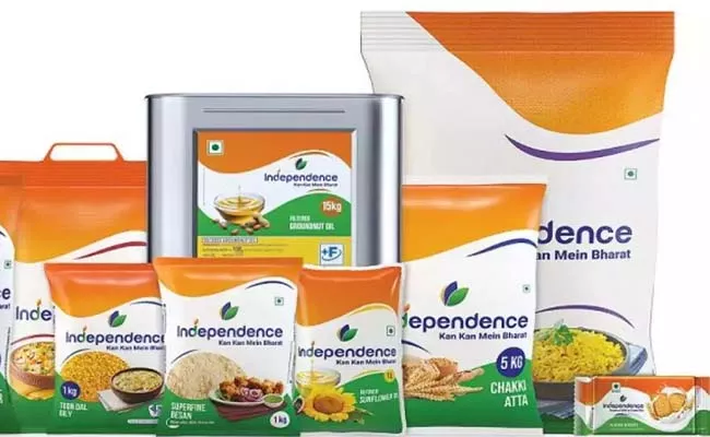 FMCG brand Independence launched in Gujarat by Reliance - Sakshi