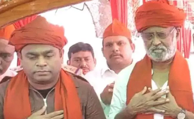 Rajinikanth and AR Rahman offer prayers at the Ameen Peer Dargah  - Sakshi