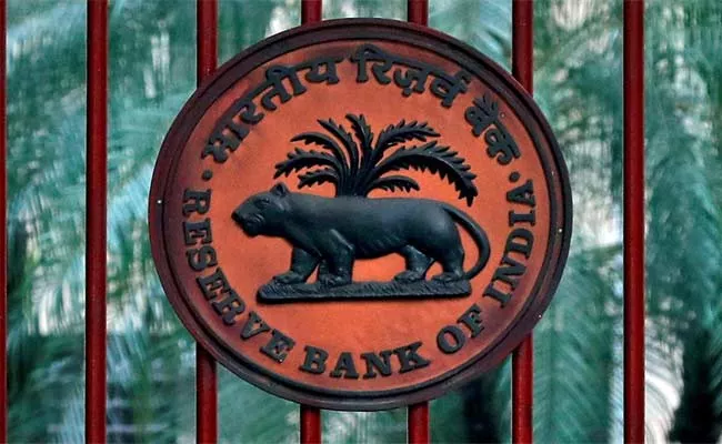 Rbi Asks Razorpay, Cashfree To Pause Onboarding New Merchants - Sakshi