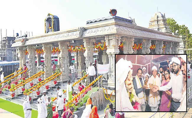 Mesram Begin Inaugural Ceremony Of Nagoba Temple In Adilabad District - Sakshi