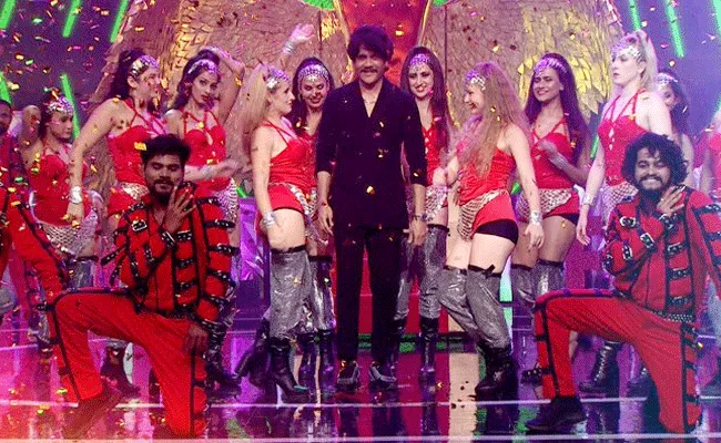 Bigg Boss 6 Telugu Grand Finale: Awards For Five Contestants - Sakshi