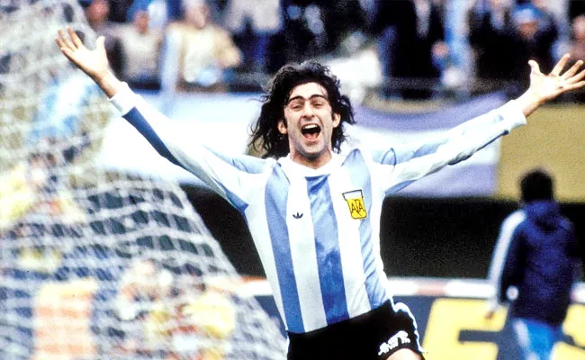 Intresing Jersey-No-10 Popular By Mario Kempes Not-Maradona-Or-Messi - Sakshi