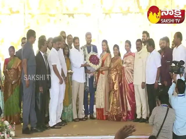 CM YS Jagan Attends MLA Maddisetty Venugopal Son Wedding Reception in Darsi