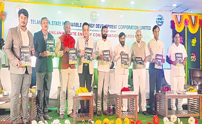 Telangana Minister Jagadish Reddy At TSRedco Energy Saving Awards - Sakshi