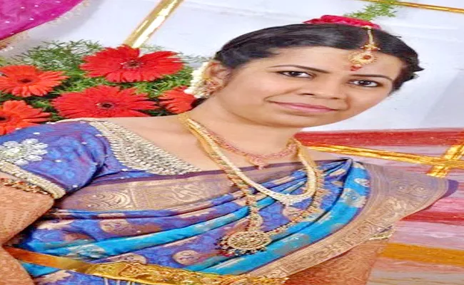 Womna Dead Body Postmortem On After Two Years In Vijayawada - Sakshi