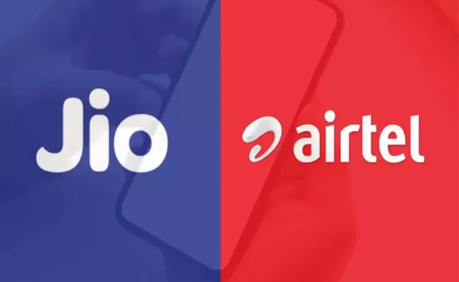 Airtel, Reliance Jio Expected To Hike Tariffs In India - Sakshi