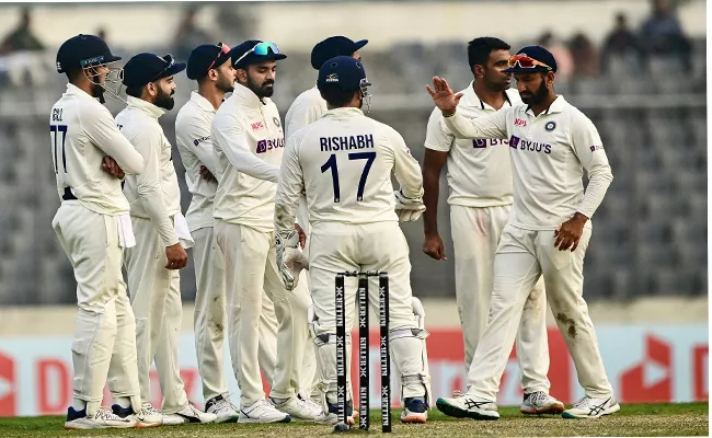 IND VS BAN 2nd Test: Team India Dominates Day 1 - Sakshi