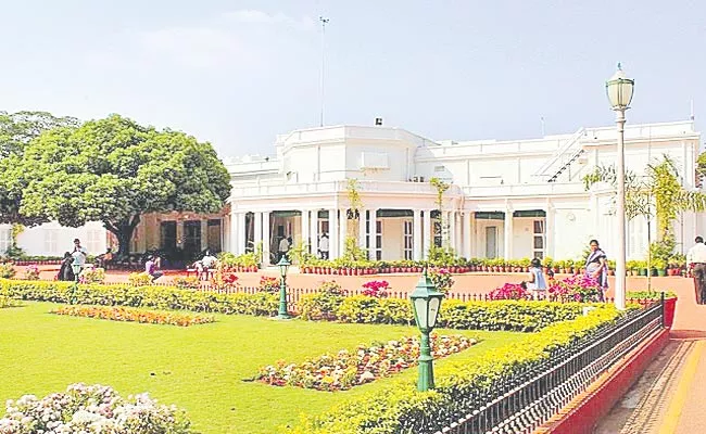 Hyderabad to host President Draupadi Murmu from Monday - Sakshi