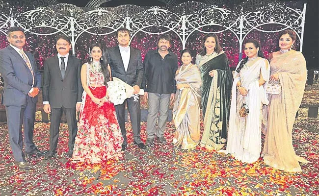 Konda Vishwajit and Rishika wwedding Reception Celebrities Present - Sakshi