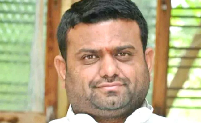 MLAs poaching case: Rohith Reddy File Petition In HC on ED Probe - Sakshi