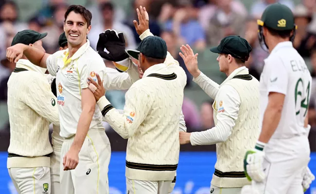 Aus Vs SA 2nd Test Day 3: Alex Carey Century Aus Eye On Victory - Sakshi